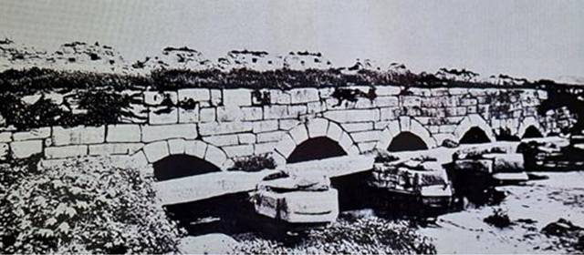 ▲1904년 훼철 전의 오간수문Ⓒ한국건축조사보고