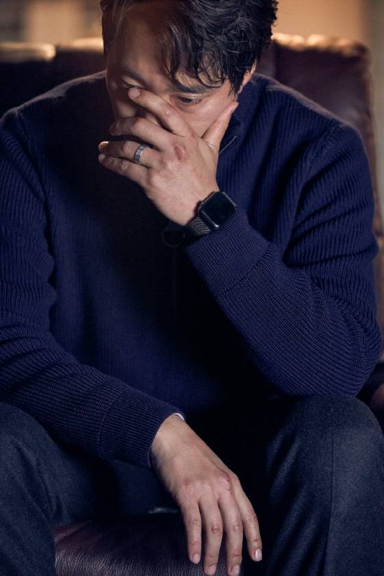 지금껏 보지 못했던 서래와 해준의 얼굴..'헤어질 결심' 미공개 스틸