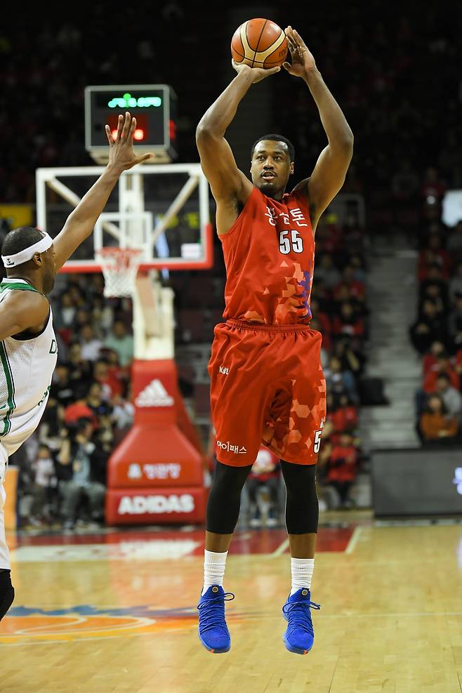 데이비드 사이먼. 사진제공=KBL