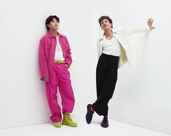 방탄소년단 정국X찰리 푸스 'Left and Right' 틱톡 댄스 챌린지 '열풍'..영상만 200만건 이상 '재미&중독'