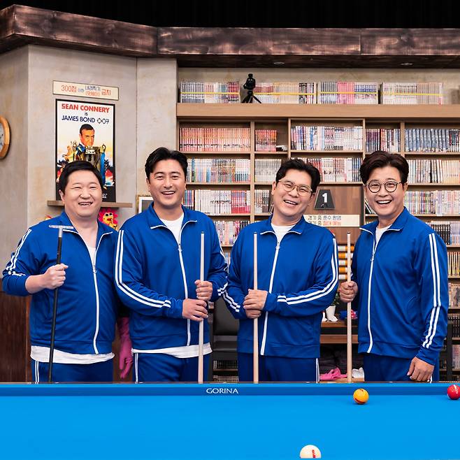 왼쪽부터 정형돈, 안정환, 김용만, 김성주 [제공=STATV]