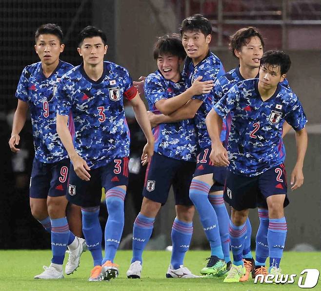 일본 대표팀의 유키(가운데)© AFP=뉴스1