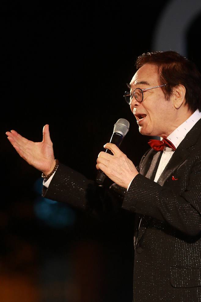 [서울=뉴시스] 박성서 대중음악 평론가 토크 콘서트 중 남상규. 2022.07.29. (사진 = 박성서 평론가 제공) photo@newsis.com *재판매 및 DB 금지