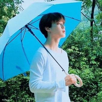 두근두근♥ 방탄소년단 지민, '우산 함께 쓰고 싶은 스타' 1위