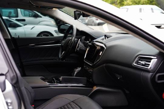 마세라티 GT 하이브리드 1열. <이상현 기자>