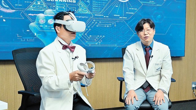 VR(증강현실)에서의 수술실 간접체험.