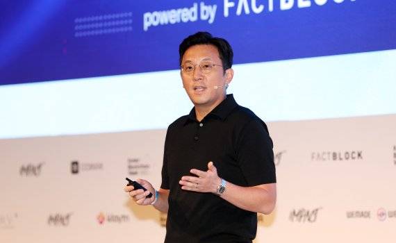 전선익 팩트블록 대표