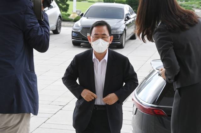 국민의힘 주호영 비상대책위원장이 10일 오전 국회로 출근하고 있다. 국회사진기자단