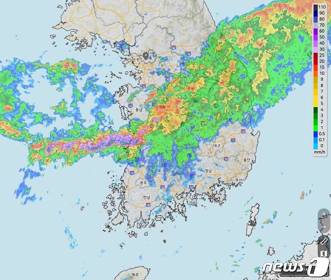 11일 오전 8시40분 기준 초단기 강수 예측(기상청 제공) ⓒ 뉴스1 황덕현 기자