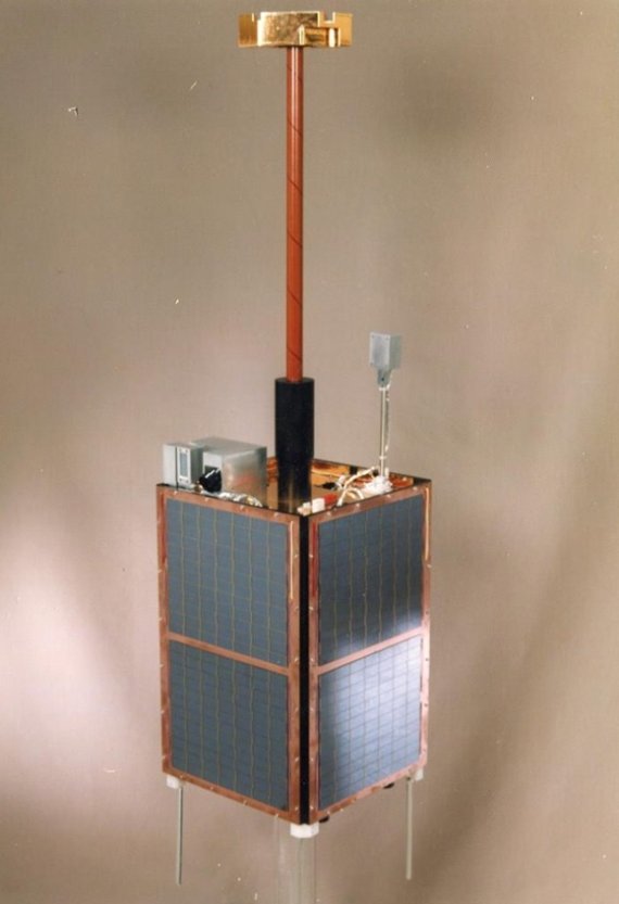KAIST 인공위성연구소가 1992년 8월 11일 발사한 대한민국 최초의 인공위성 '우리별 1호'. 과기정통부 제공