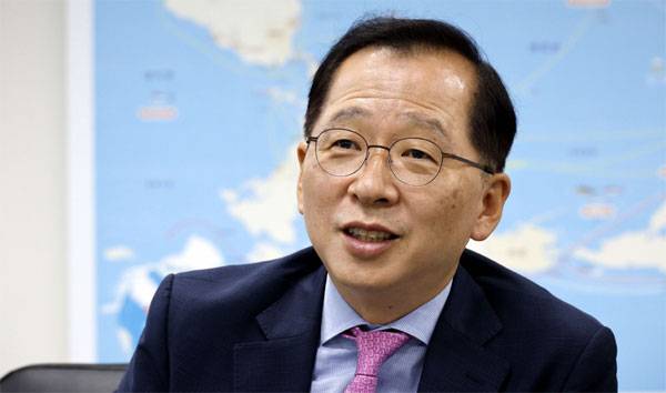 국립수산물품질관리원 서울지원에서 조승환 해양수산부 장관이 HMM 경영권의 민간 이양 구상에 대해 설명하고 있다. [김호영 기자]