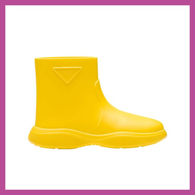 가격미정 프라다.