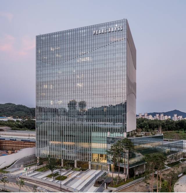 ‘홈 원’ 외관. 펄어비스 제공