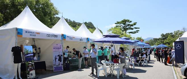 갤러리 플라자 전경. 다양한 체험