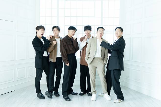 군백기를 마친 비투비가 4년 만에 완전체로 돌아왔다. [큐브 엔터테인먼트 제공]