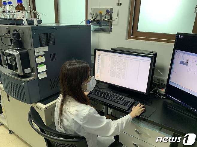 충북도 보건환경연구원은 도내 유통 중인 곡류, 장류, 농·수산가공식품류 등 38품목, 192건을 조사한 결과 곰팡이독소에 안전하다고 밝혔다.(충북도 제공).2022.8.13/ⓒ News1