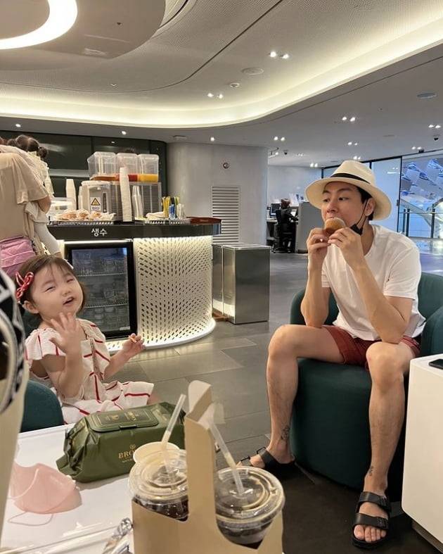 /사진=윤남기 인스타그램