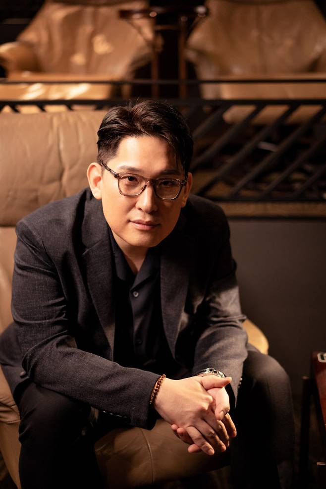 지난 3일 개봉한 영화 ‘비상선언’을 연출한 한재림 감독(사진=쇼박스)