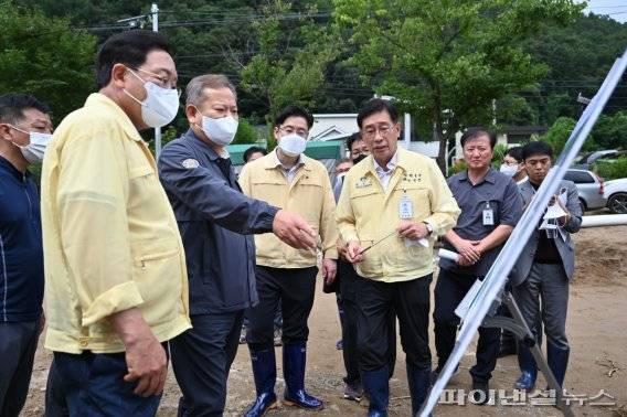 이상민 행안부 장관 14일 양평군 수해현장 점검. 사진제공=양평군
