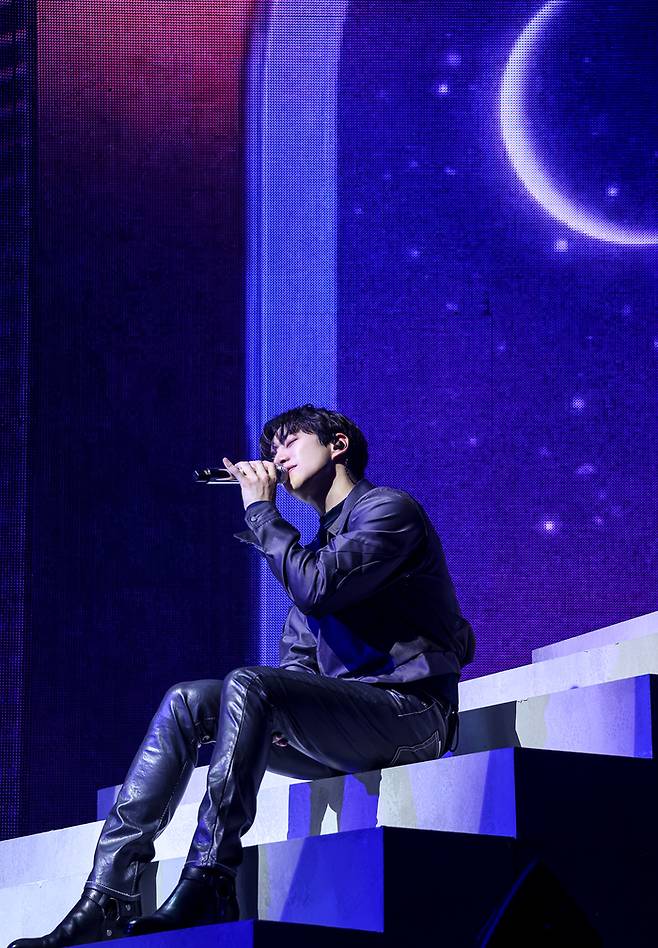 그룹 2PM 이준호가 14일 팬콘서트 ‘Before Midnight’을 마친 소감을 전했다. | JYP엔터테인먼트 제공