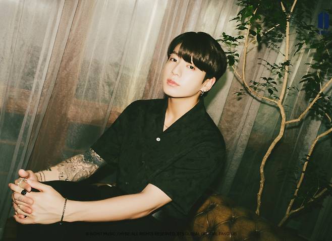 방탄소년단 정국, 마성의 매력..'숨멎 섹시'