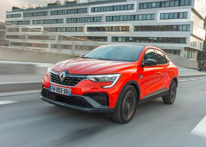 XM3 하이브리드 수출형 모델인 르노 아르카나 하이브리드. (사진=르노코리아자동차)