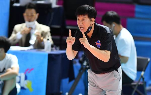 IBK 기업은행의 김호철 감독. 사진｜대한배구연맹