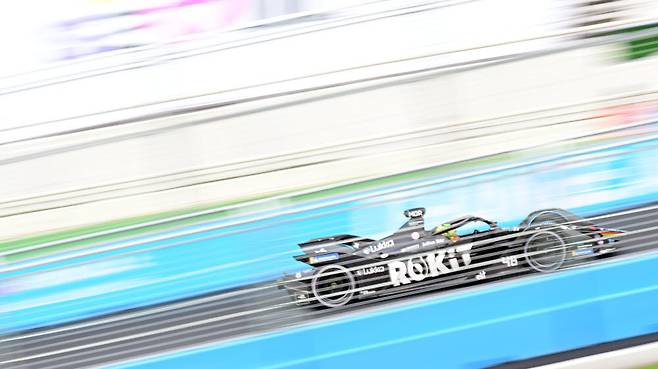 2022 하나은행 서울 E-프리(E-Prix) 16라운드이자 포뮬러E 챔피언십 8번째 시즌 마지막 경기가 14일 서울 송파구 잠실종합운동장 일대에서 열렸다. 이동근 기자