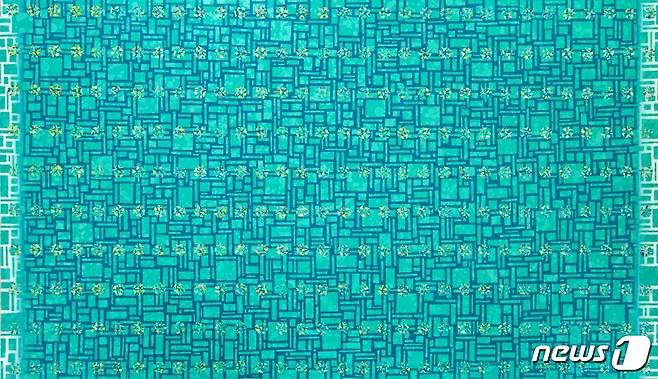 윤준성 작가 작품 사진. Color field1_97x162.2cm Acrylic on canvas 2022. (유·스퀘어 문화관 제공) 2022.8.16/뉴스1