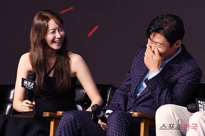 영화 '공조2: 인터내셔날'(감독 이석훈) 제작보고회에 참석한 임윤아, 유해진. ⓒ이혜영 기자 lhy@hankooki.com​