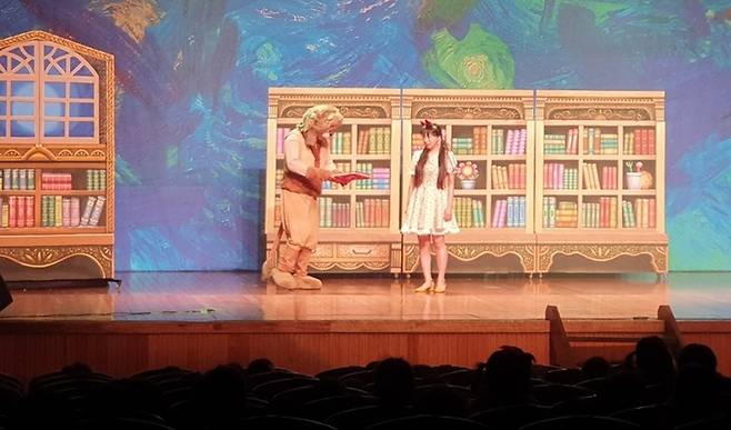 [증평=뉴시스] 방방곡곡 문화공감사업 우수공연 뮤지컬 '도서관에 간 사자'. (사진=증평군 제공) photo@newsis.com *재판매 및 DB 금지