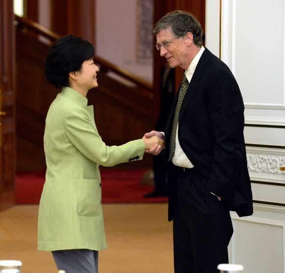 빌 게이츠와 박근혜 대통령. 이언탁기자 utl@seoul.co.kr