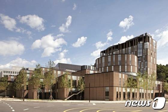 대전대 30주년 기념관 전경