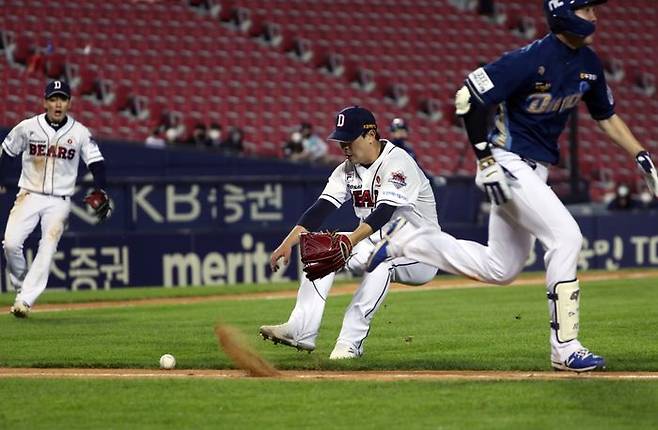 롯데, 두산, NC의 중하위권 순위 싸움도 볼거리다. ⓒ 뉴시스