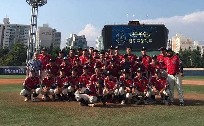 [전주=뉴시스] 전주고등학교 야구부. *재판매 및 DB 금지