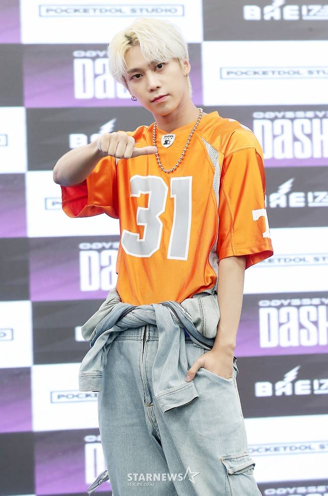 BAE173 준서 '팬심 저격 눈빛'[★포토]