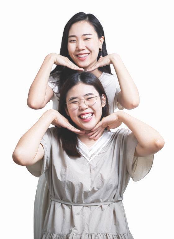 '아보피치' 채널을 운영하는 오정현, 오지현 자매. 최영재 기자