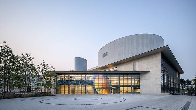 A view of LG Arts Center Seoul, in Magok-dong, southwestern Seoul (LG Arts Center Seoul)