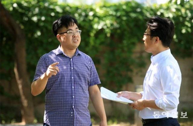 윤은호 교수는 “뒷받침만 되면 충분히 대학에 갈 수 있는 자폐성 장애를 가진 학생들이 학교 폭력 때문에 고등교육을 포기하고 
있다”며 “정신적 장애를 가진 학생들이 얼마나 학교 폭력에 노출돼 있는지 국가가 조사에 나서야 한다”고 말했다. 장승윤 기자 
tomato99@donga.com