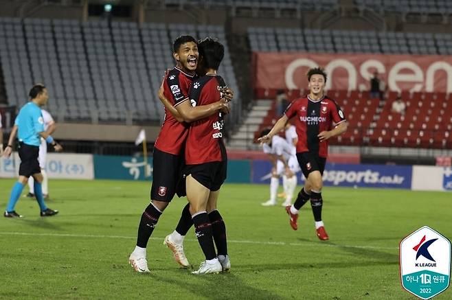 [서울=뉴시스]부천FC 요르만 동점골. (사진=프로축구연맹 제공)