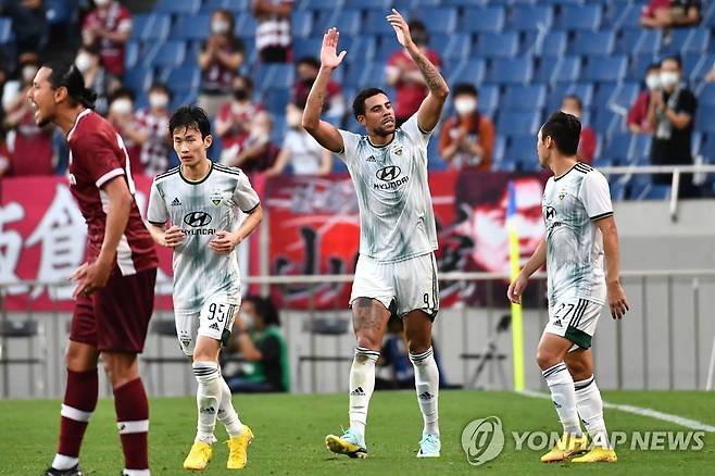 역전골 넣은 구스타보 [AFP=연합뉴스]