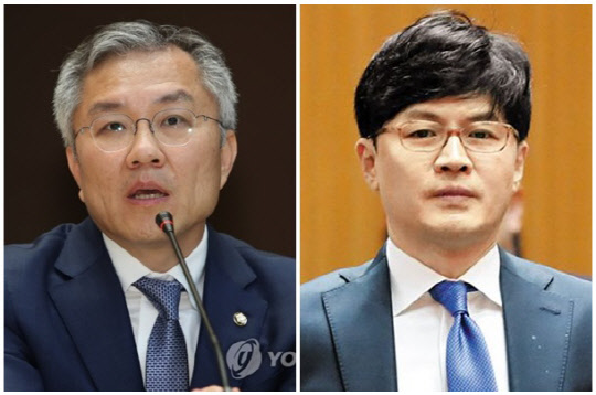 최강욱(왼쪽) 더불어민주당 의원과 한동훈 법무부 장관. <연합뉴스>