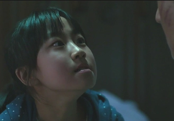 뭣이 중헌디?' 영화 <곡성>의 그 소녀 근황 | 삶은영화