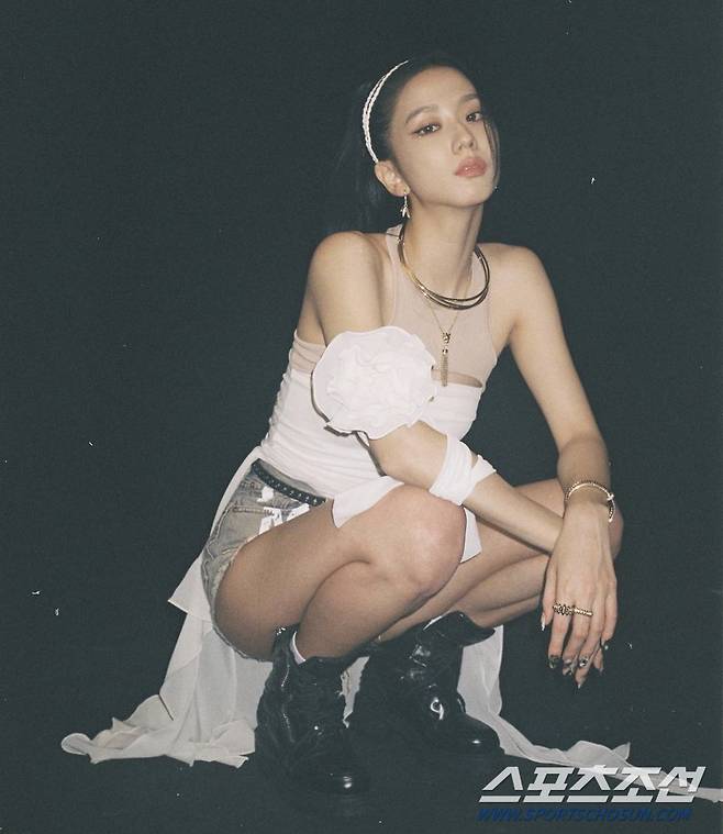 사진 출처=지수 인스타그램