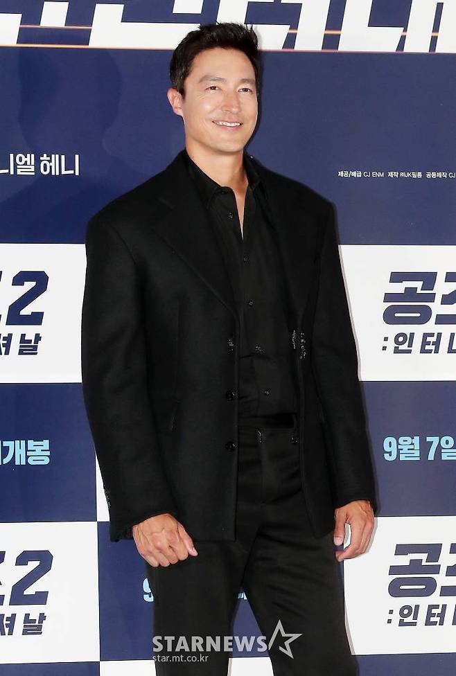 배우 다니엘 헤니가 30일 오후 서울 용산구 아이파크몰 CGV에서 열린 영화 '공조2: 인터내셔날' 언론시사회 및 기자간담회에 참석해 포즈를 취하고 있다.  '공조2: 인터내셔날'은 글로벌 범죄 조직을 잡기 위해 다시 만난 북한 형사 '림철령'(현빈 분)과 남한 형사 '강진태'(유해진 분), 여기에 뉴페이스 해외파 FBI '잭'(다니엘 헤니 분)까지, 각자의 목적으로 뭉친 형사들의 예측불허 삼각 공조 수사를 그린 영화다. 2022.08.30 /사진=김창현 기자 chmt@