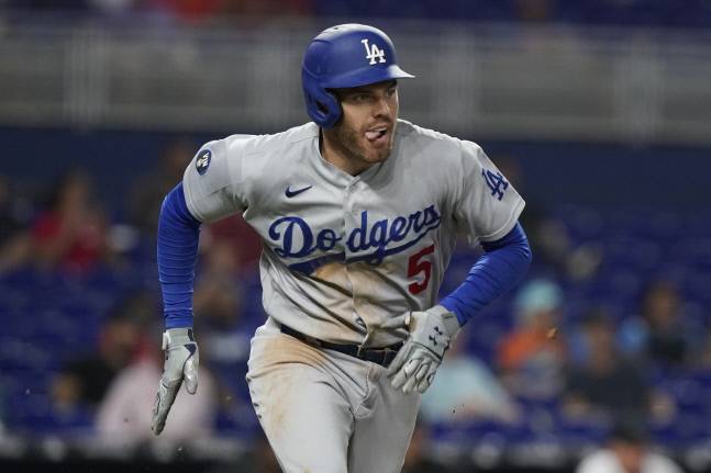 애틀랜타 브리이브스 시절 제이콥 디그롬과 상대해 3개의 홈런을 뽑은 LA 다저스 1루수 프레디 프리먼. AP연합뉴스