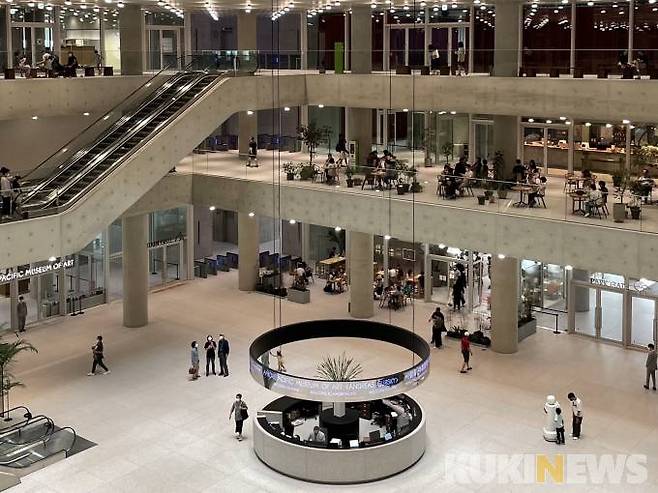 아모레퍼시픽 사옥 내부전경. 사진=안세진 기자