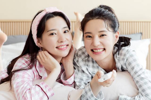 얼굴이 닮은 사람은 유전자도 유사하며, 이로 인해 행동 양상도 비슷하다는 조사 결과가 나왔다./사진=클립아트코리아
