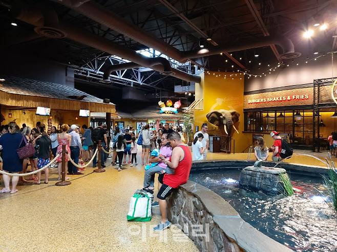 지난 15일 오후(현지시간) 미국 펜실베이니아주 포코노에 있는 칼라하리 리조트 로비. (사진=김정남 특파원)