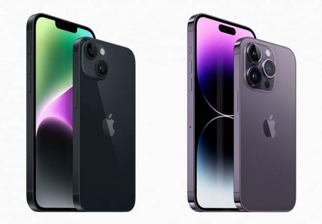 애플이 스페셜 이벤트를 개최하고 아이폰14 시리즈를 공개했다. 사진 왼쪽부터 아이폰14, 아이폰14프로맥스의 모습. (사진=애플)